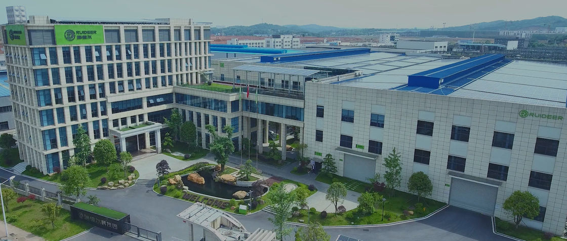 Ανθεκτικός κενός φούρνος υψηλής θερμοκρασίας για μεγάλη χωρητικότητα φόρτωσης 50-2500 kg και τελικό κενό 3 67*10-3 Pa